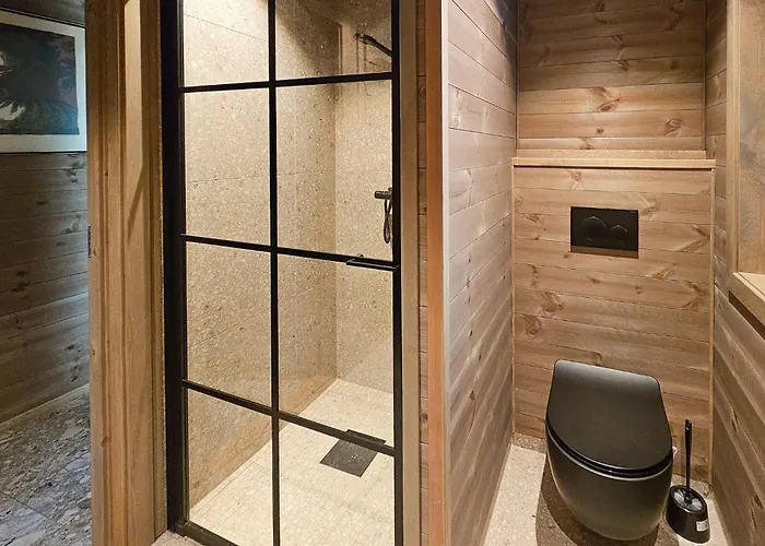 Semesterbostad Lovely In With Wifi *